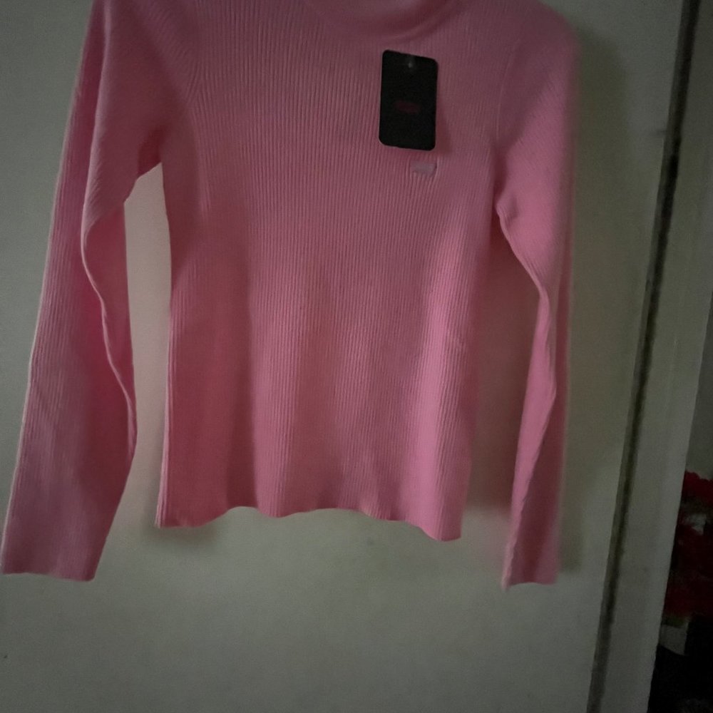 Women's sweater